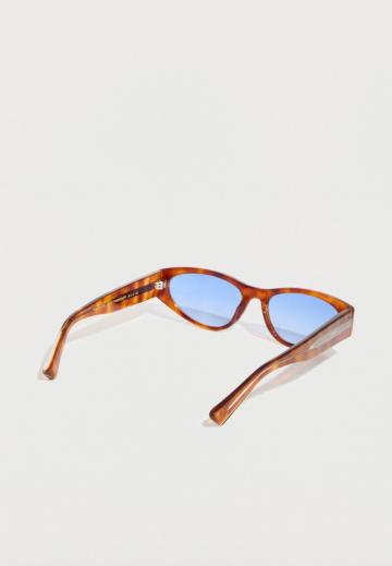 Солнечные очки