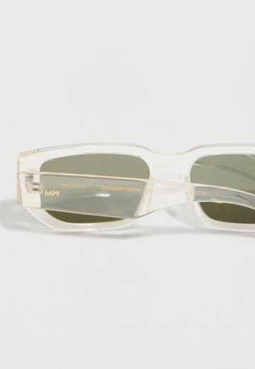 Солнечные очки