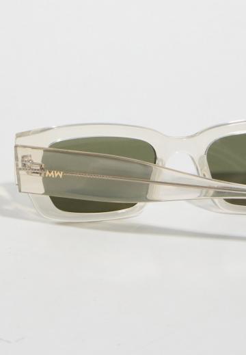 Солнечные очки