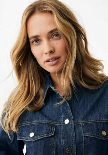 Джинсовая куртка