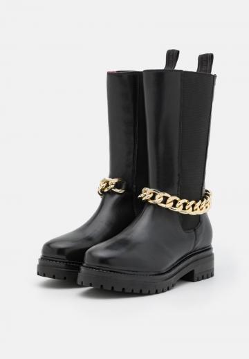 Сапоги на платформе