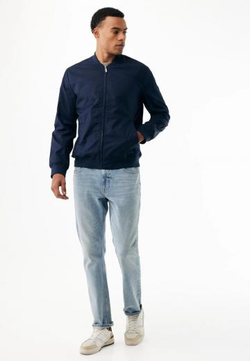 Куртка бомбер