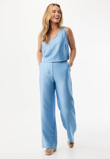 Блузка без рукавов