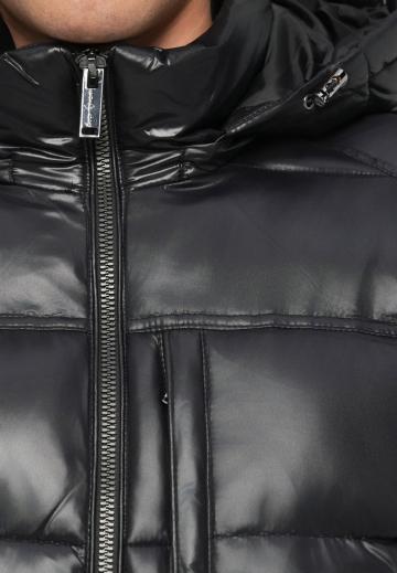 Зимняя куртка