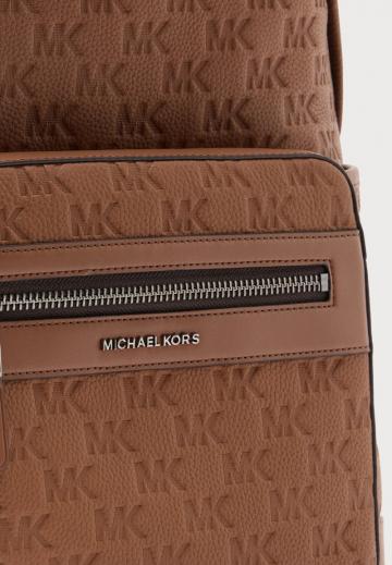 Кожаный рюкзак