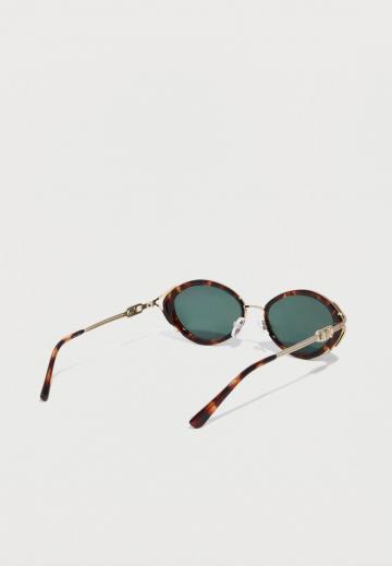 Солнечные очки