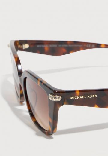 Солнечные очки