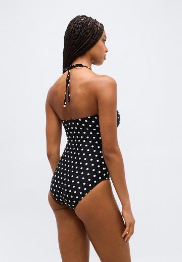 Слитный купальник