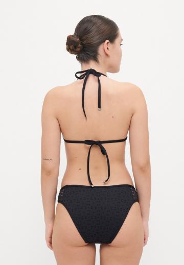 Треугольное бикини