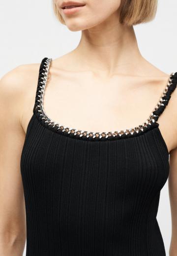 Короткое платье