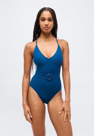 Слитный купальник