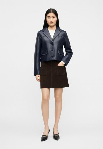 Короткий блейзер