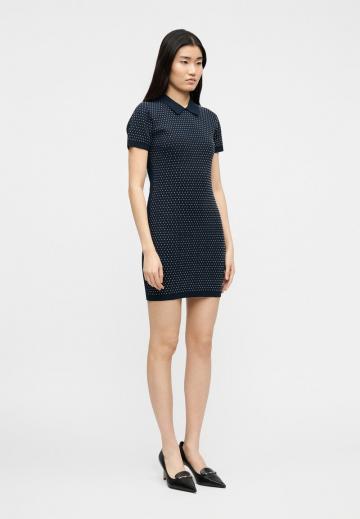 Короткое платье