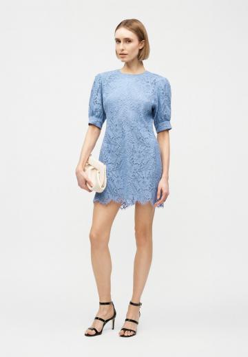 Короткое платье