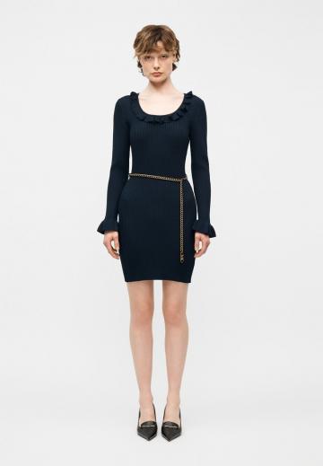 Вязаное платье