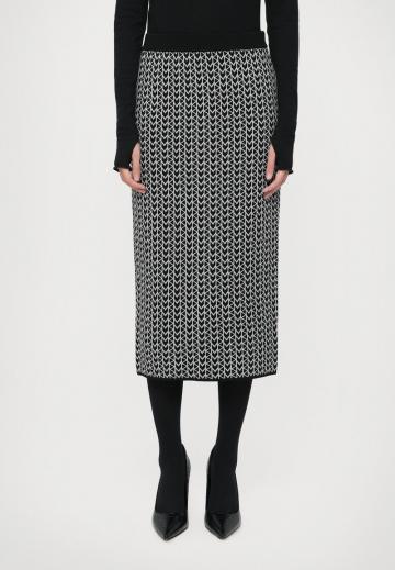 Юбка-карандаш