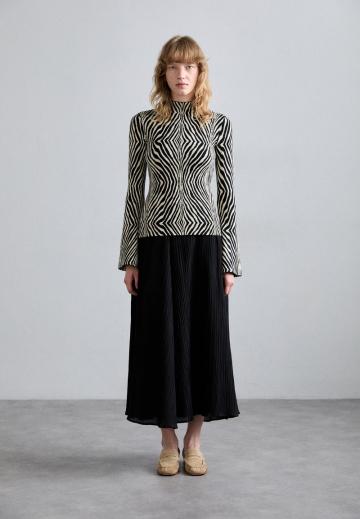 Полуботинки