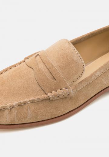 Полуботинки