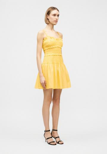 Короткое платье