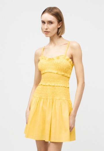 Короткое платье