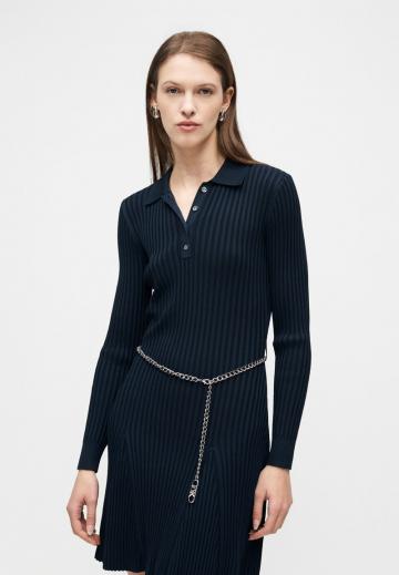 Вязаное платье