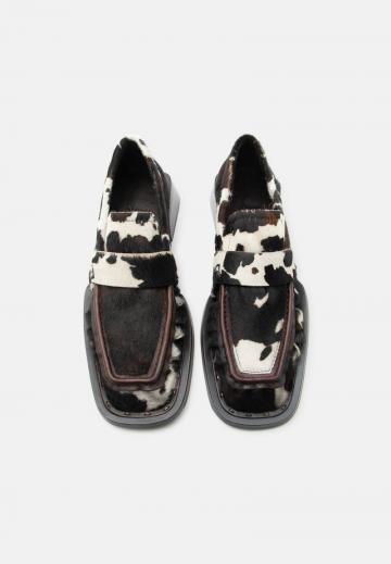 Полуботинки