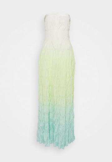 Платье без бретелек