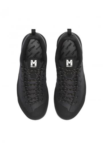 Походные кроссовки