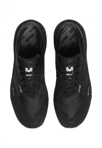 Походные кроссовки