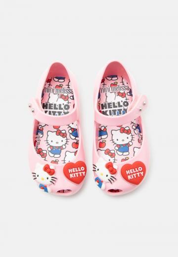 Детская обувь