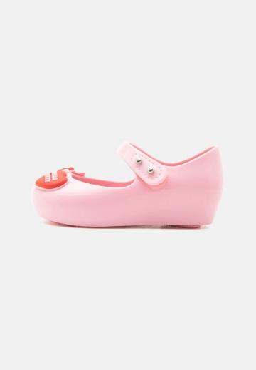 Детская обувь