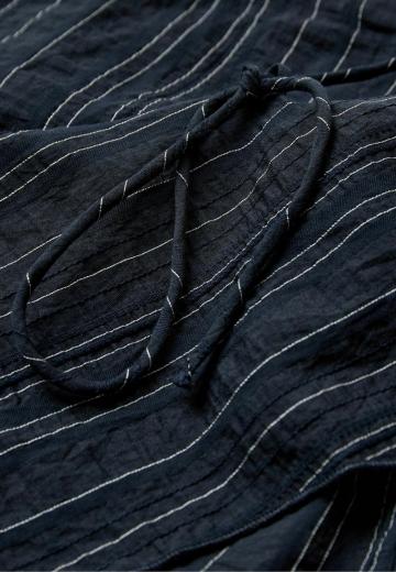 Топ на бретельках