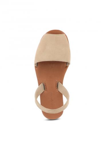 Босоножки на платформе