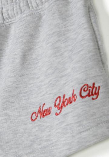 Спортивные штаны