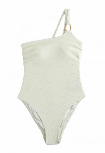 Слитный купальник