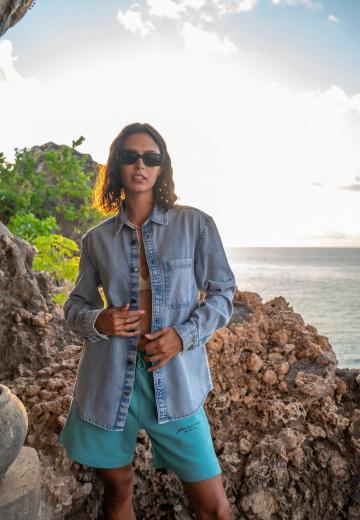 Джинсовая блузка