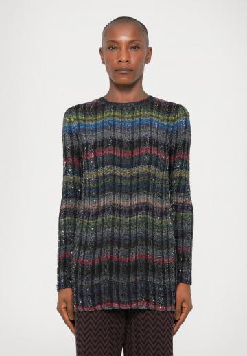 Длинный пуловер