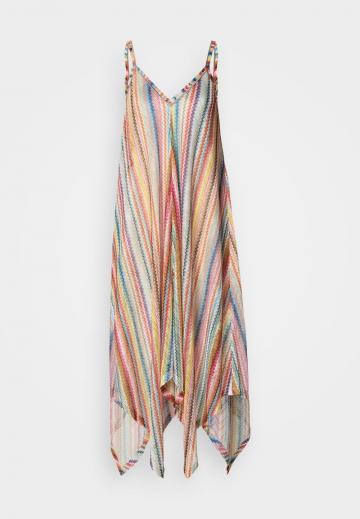 Пляжное платье