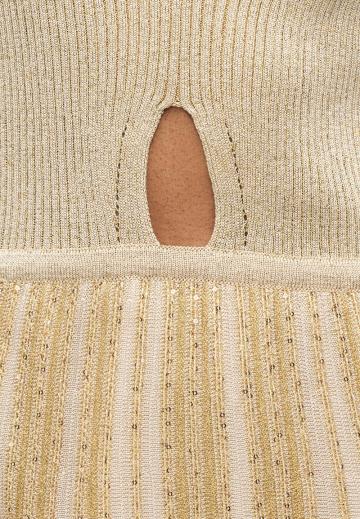 Короткое платье