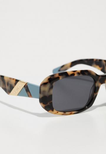 Солнечные очки