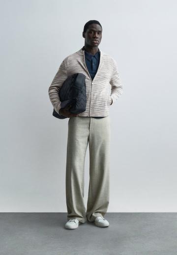 Вязаная кофта