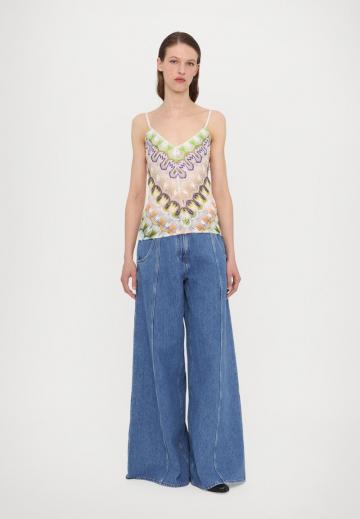 Топ на бретельках