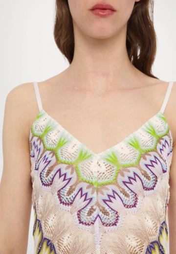 Топ на бретельках