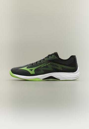 Кроссовки для зала