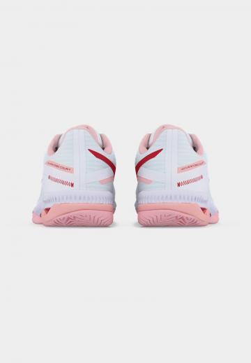 Теннисные кроссовки