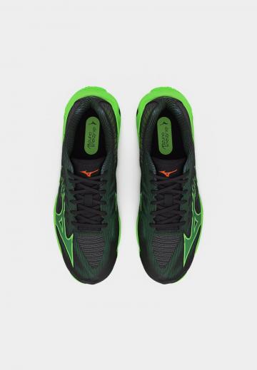 Кроссовки для зала