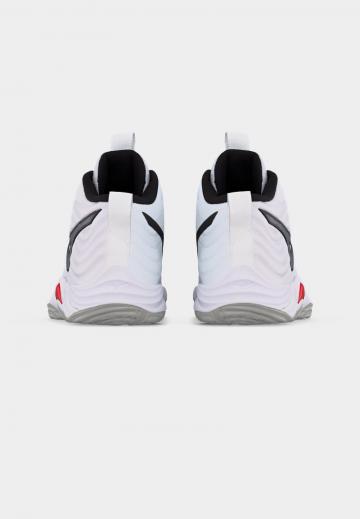 Кроссовки для зала