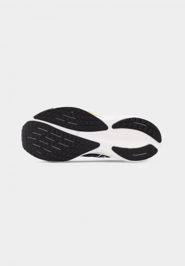 Беговые кроссовки