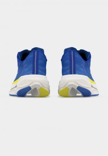 Беговые кроссовки