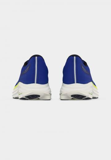 Беговые кроссовки